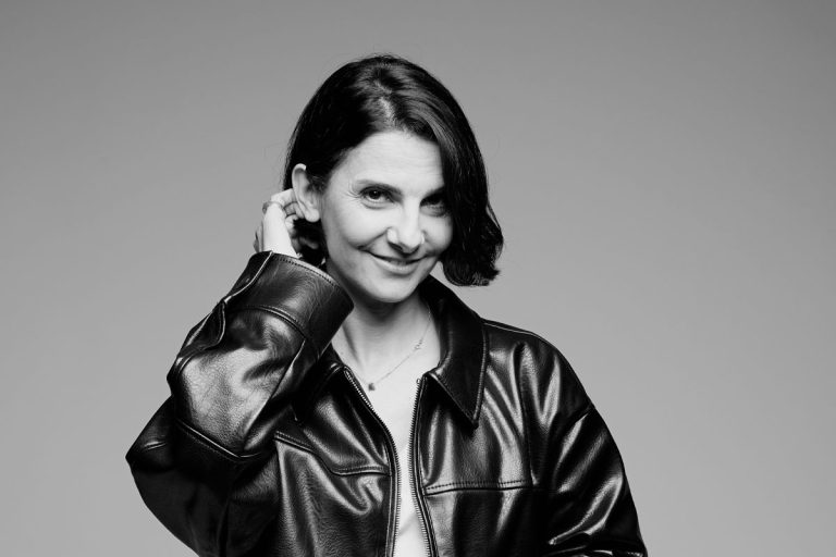 İstanbul School of Visual Merchandising: Görsel Mağazacılığı Ana Disiplin Haline Getirmek 