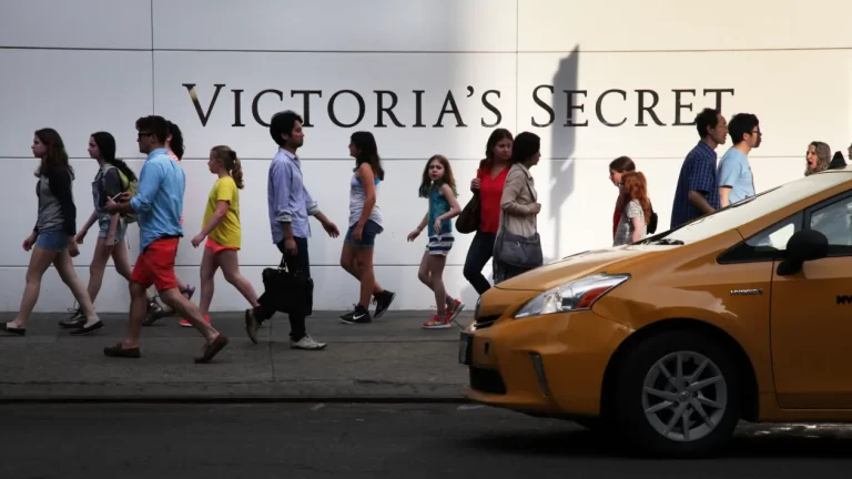 Victoria’s Secret, Son Dört Yılın En Uzun Satış Büyüme Serisini Kaydetti
