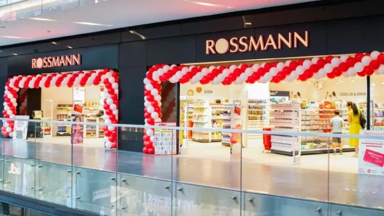 Rossmann Türkiye, Mağaza Çalışanlarının Haftalık İznini 2 Güne Çıkardı