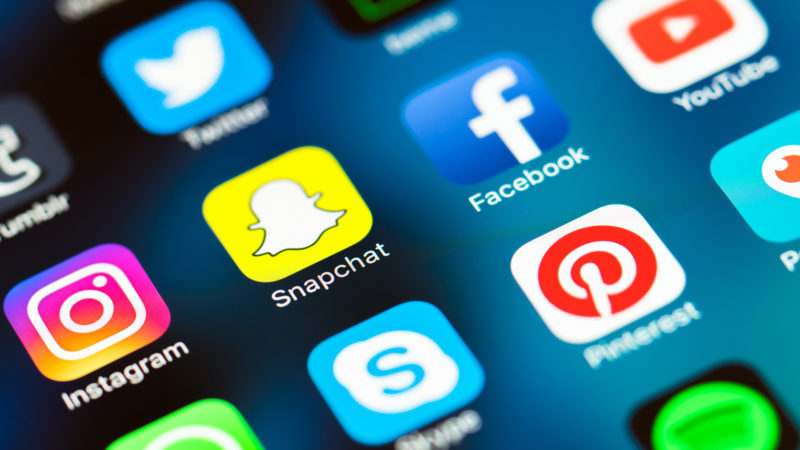 social media mobile icons snapchat facebook instagram ss 800x450 3 800x450 1