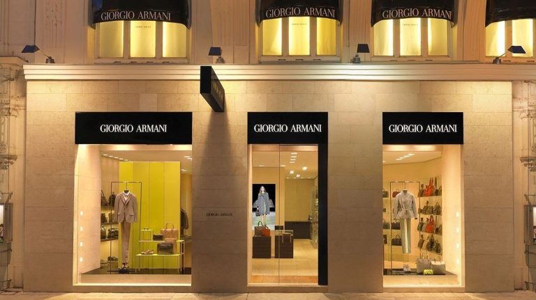 Armani Group’un 2025 Sonuçları: Satışlarda Düşüş, Karlılıkta Artış.