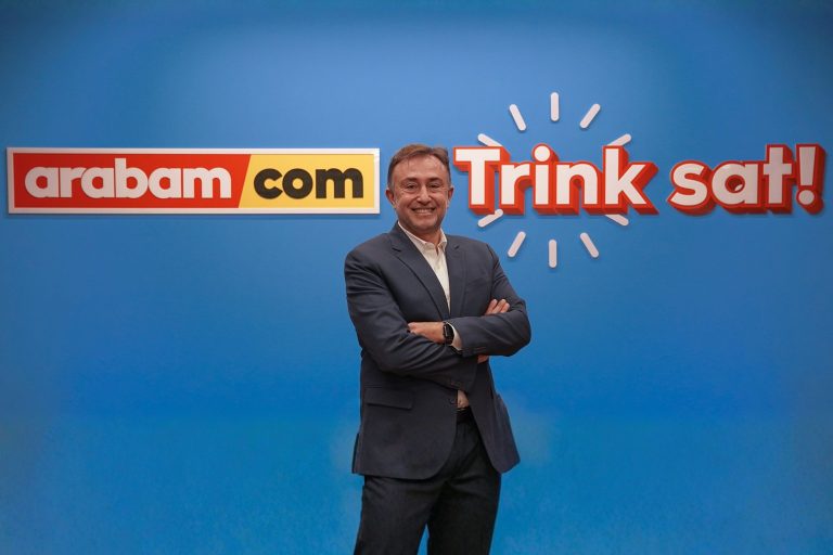 Bayramda Şehir Dışına Çıkacakların Oranı %36 arabam.com: Yolculuklarda İlk Tercih Kişisel Araçla