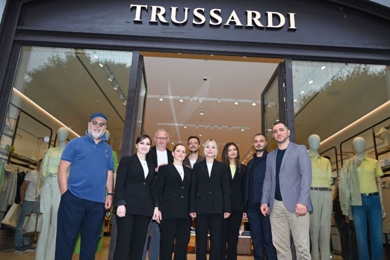 Trussardi Türkiye’de ilk Mağazasını İpekyol Group ile Antalya’da Açtı