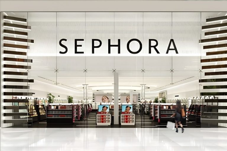Sephora, M&S Mağazalarına Giriyor: Güzellikte Shop-In-Shop Modeli Ölçekleniyor