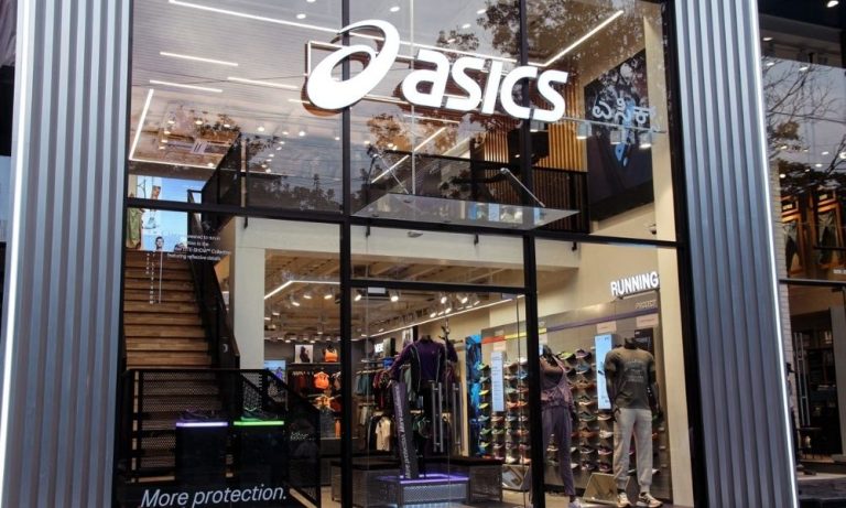 ASICS’in Sessiz Yükselişi: Spor Perakendesinde Oyun Değişiyor mu?