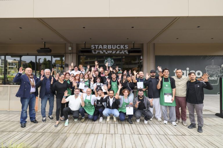 Starbucks, Üçüncü İşaret Dili Konseptli Mağazasını 23 Eylül Uluslararası İşaret Dili Günü’nde Açtı 