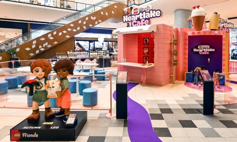 LEGO Friends, Heartlake Café ile Fiziksel Deneyimi Müzikalle Birleştiriyor